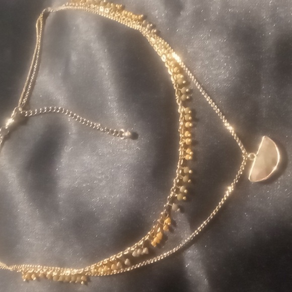 Layered chain with natural agate stone pendant & beaded 22 + 2 collar necklace - Picture 3 of 4